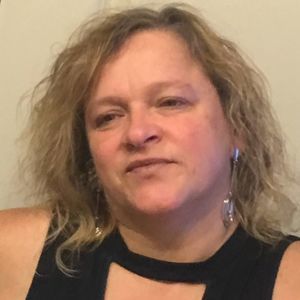 Meet your Posher, Beth